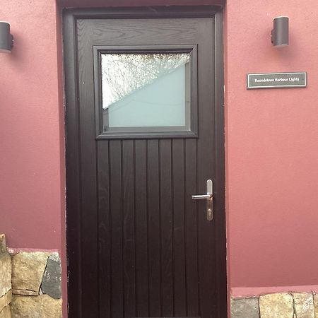 Roundstone Retreats Roundstone Harbour Lights Apartment Екстериор снимка
