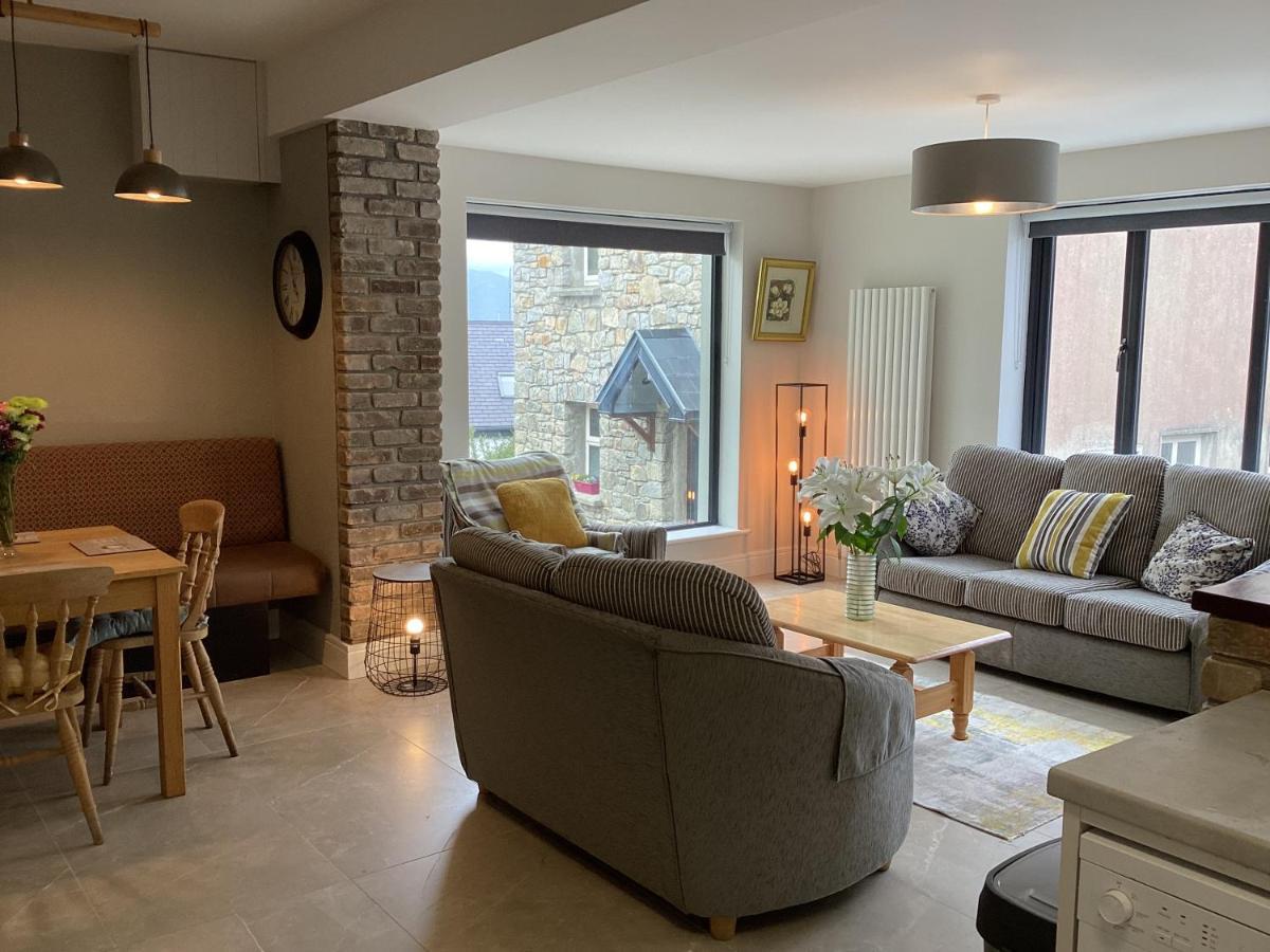 Roundstone Retreats Roundstone Harbour Lights Apartment Екстериор снимка